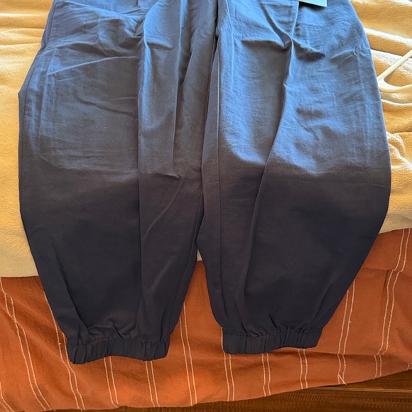 HALARA Mid Rise Zipper Pocket Casual Cotton Joggers Navy - Picture 2 of 5